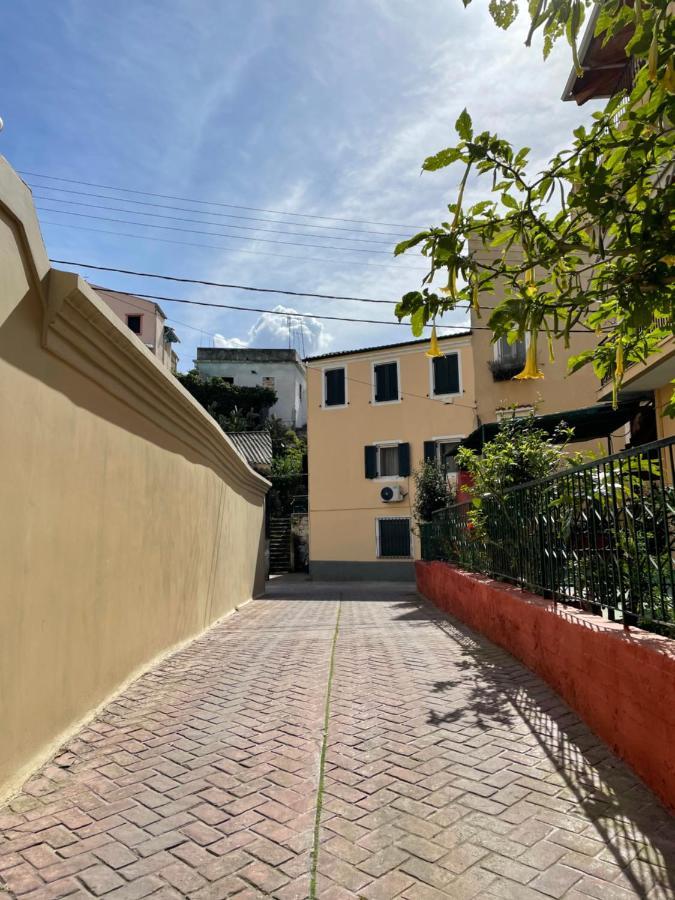 Fay'S Barbeque Garden House -Family Activities Corfu Portアパートメント エクステリア 写真